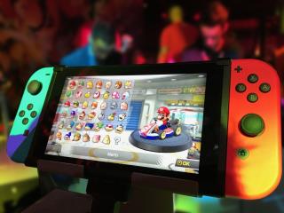 Gia đình Nintendo Switch có thể được chia sẻ bởi các hộ gia đình khác nhau không?